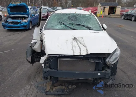 2019 Kia Forte S z USA, uszkodzony, nr VIN 3KPF34AD7KE018497